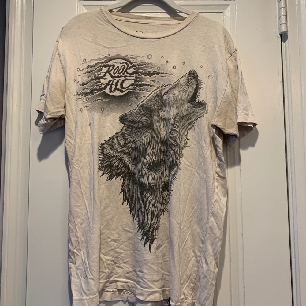 T shirt